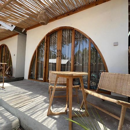 Rumah Canaria Bungalow Gili Trawangan Eksteriør billede
