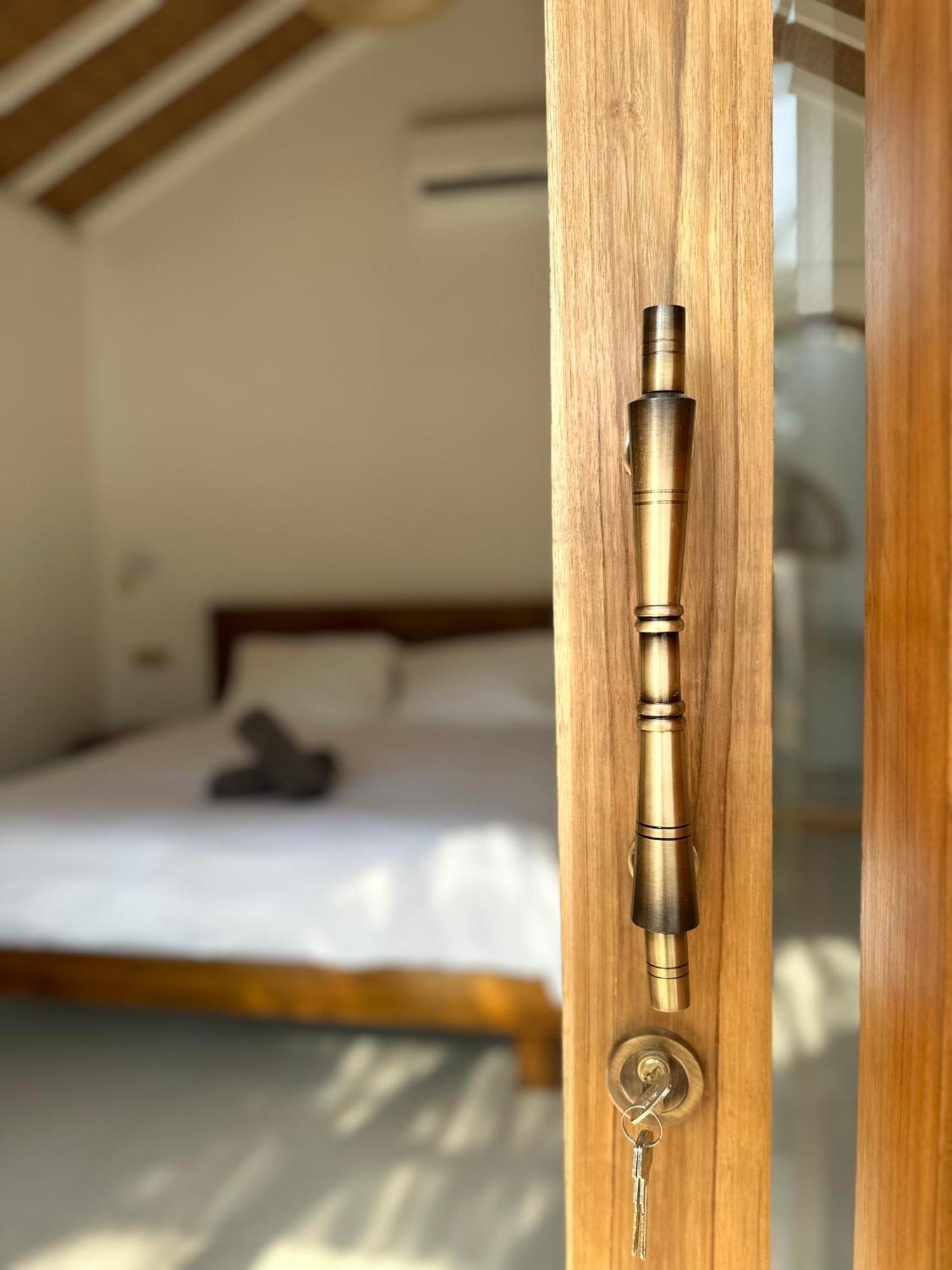 Rumah Canaria Bungalow Gili Trawangan Eksteriør billede